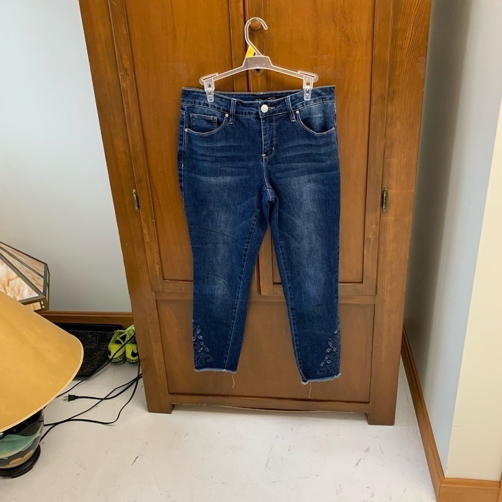 Royalty for Me mid rise jeans rough hem embroidered cutouts size 8